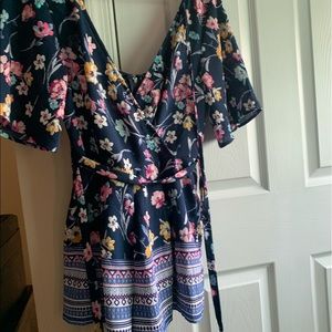 Francescas Floral Romper Size Small